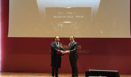 HKÜ'de 185 akademisyene ödül