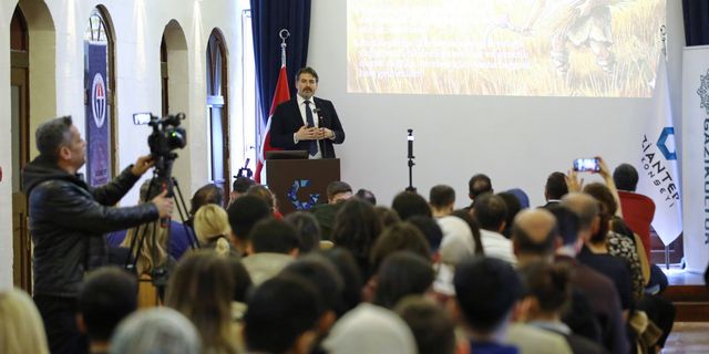 Anadolu'daki ilk ekmek Gaziantep'te ele alındı