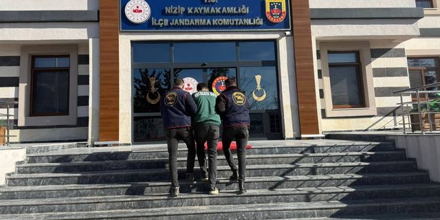 Aranan 2 şahıs Gaziantep'te yakayı ele verdi