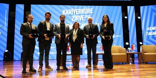 HKÜ'de Kariyerküre Zirve'ye yoğun ilgi