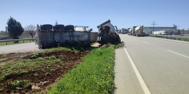 Kilis-Gaziantep karayolunda korkutan kaza