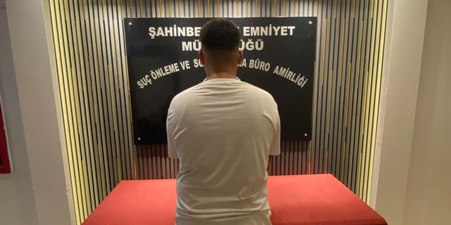 Gaziantep'te firari 2 hükümlü polisten kaçamadı