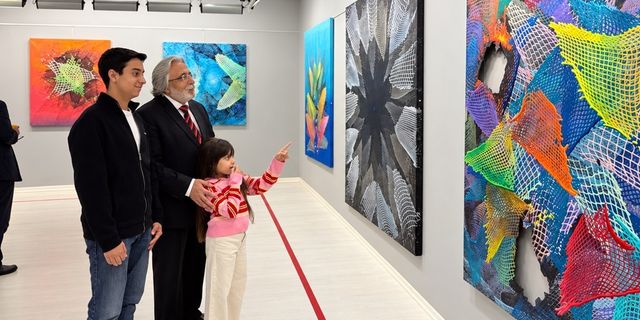 Gaziantep’te “Sonsuzluk Ağları” sanatseverlerle buluştu