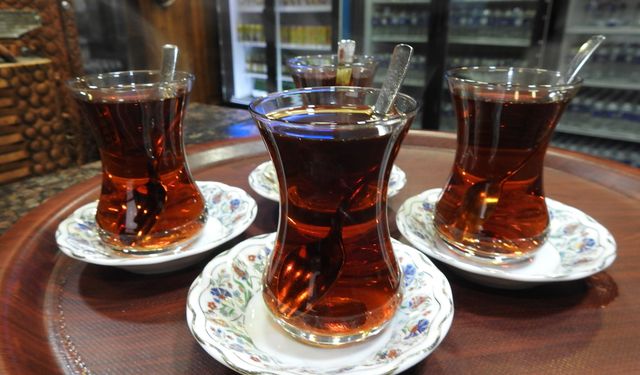 4 Çay markasında yasaklı madde çıktı