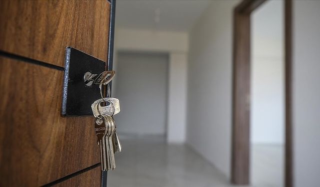 Ev Almak mı, Kiralamak mı? 2025’te Hangisi Daha Mantıklı?