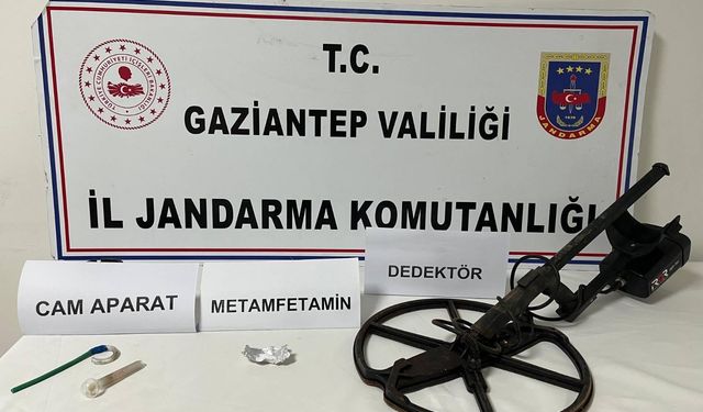 Gaziantep'te define avcıları jandarmaya yakalandı