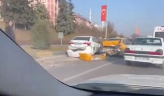 Gaziantep’te zincirleme trafik kazası; 2 yaralı