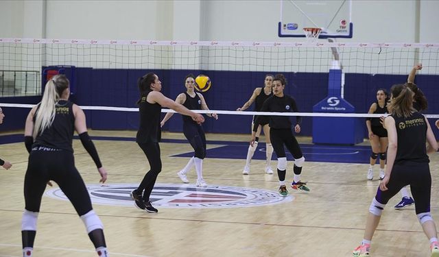 Merinos Voleybol kritik maça çıkacak