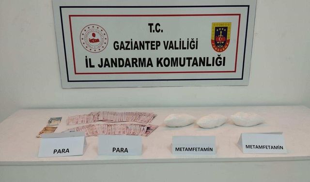 1,5 kilo metamfetamin ele geçirildi