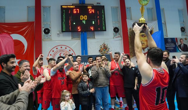 Şehitkamil Belediyespor basketbol Bölgesel Amatör Ligi’ne yükseldi