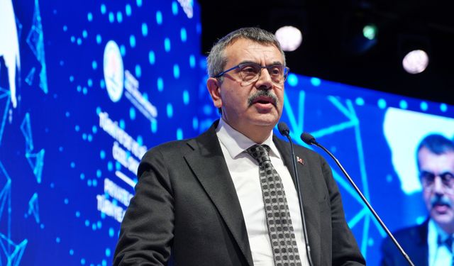 Bakan Tekin'den özel okullara fahiş fiyat uyarısı