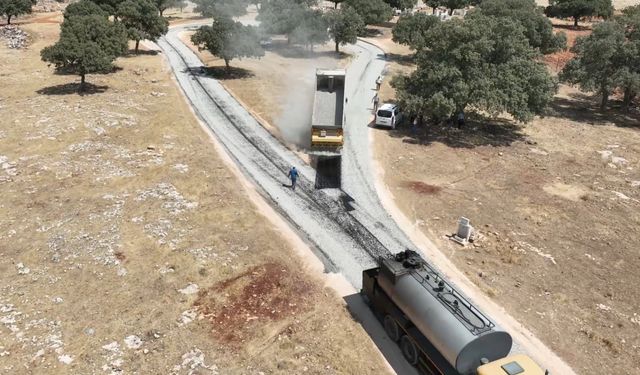 Nizip Belediyesi’nde yol çalışmaları devam ediyor