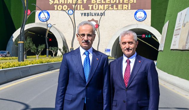 Bakan Uraloğlu’ndan 100. yıl tünelleri'ne tam not