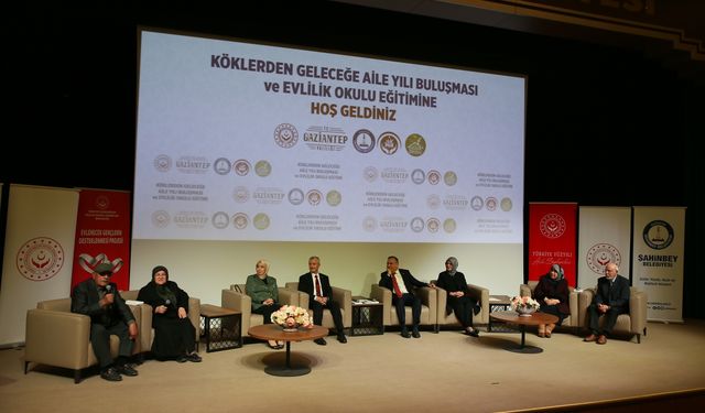 Gaziantep'te genç çiftler yaşlı çiftlerle buluşturuldu