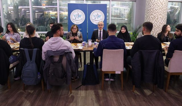 GİBTÜ Öğrenci Geleneksel İftarı Yoğun Katılımla Gerçekleşti