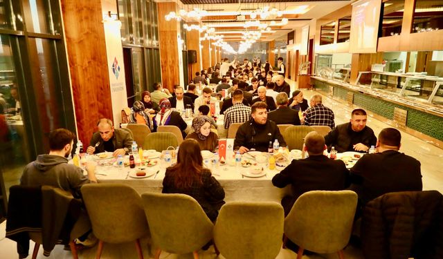 HKÜ geleneksel iftar programında buluştu