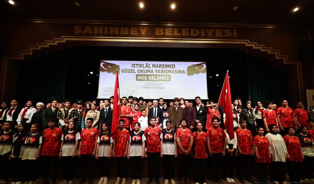 İstiklal Marşı'nı güzel okuma yarışması yoğun ilgi gördü