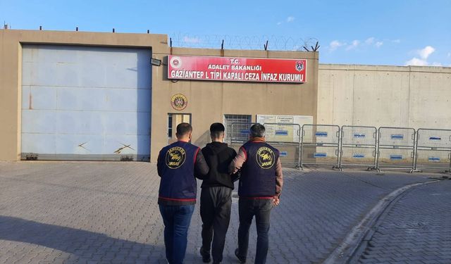 Gaziantep'te firari hükümlüler JASAT ekiplerince yakalandı!