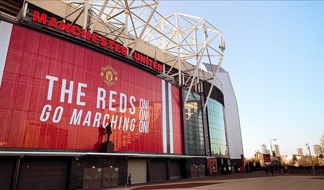 Manchester United, yeni stat projesini duyurdu