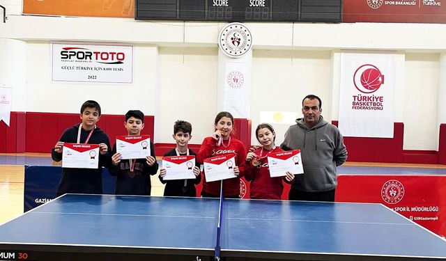 SANKO Okulları masa tenisinde şampiyon oldu