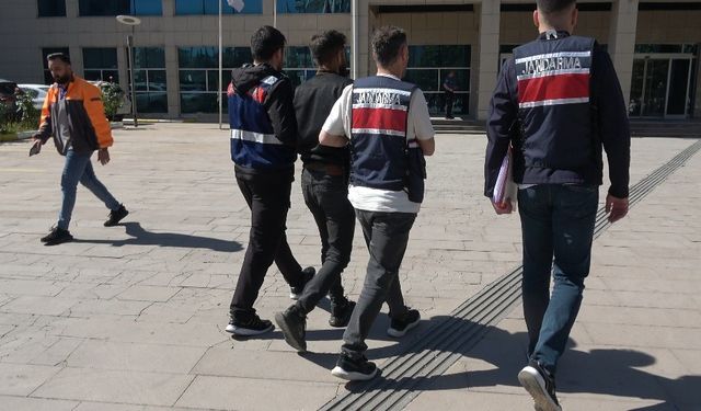 Gaziantep’te jandarmadan sınır operasyonu!