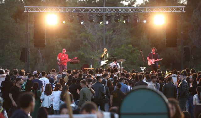 GAÜN’de Rock Fest düzenlendi