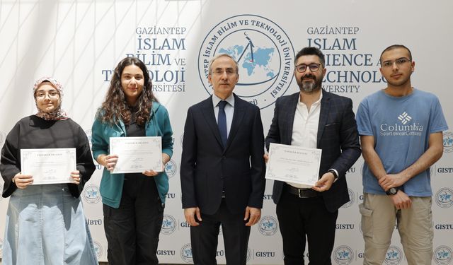 GİBTÜ’nün TUBİTAK başarısı ödüllendirildi