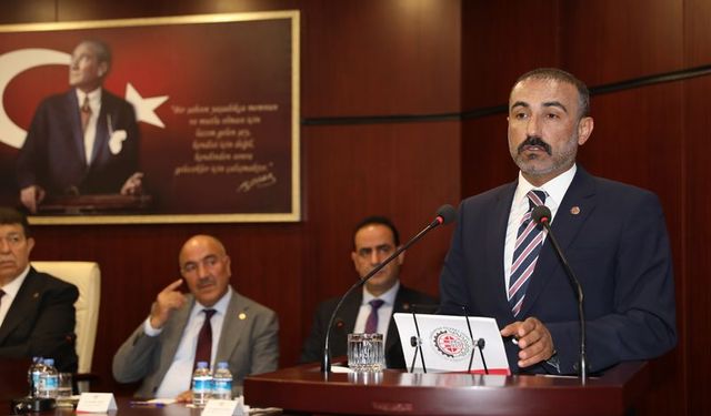 Yıldırım: Enflasyonla mücadele uzun soluklu olacak