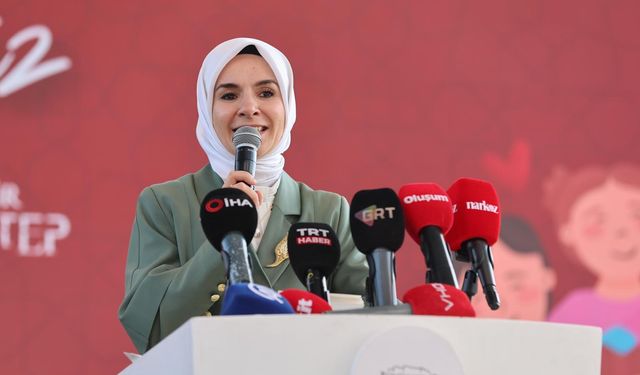 Bakan Mahinur Özdemir Göktaş, Gaziantep'te Aile Festivali açılışına katıldı