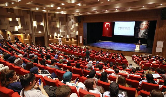 "Ufest Gaziantep" etkinliği GAÜN'de başladı