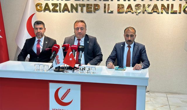 Yeniden Refah Partisi Gaziantep İl Başkanı basın toplantısı düzenledi