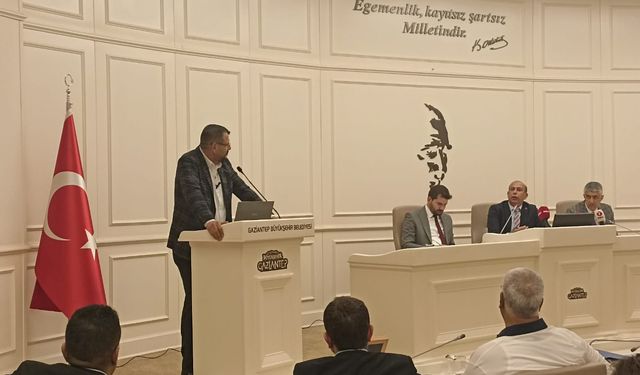 At ve eşek eti ile gündeme gelen firma,Belediyeye araba lastiği de satmış