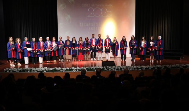 SANKO Üniversitesi’nde mezuniyet coşkusu