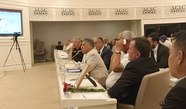 Öztekin’den şok “at eti” yorumu