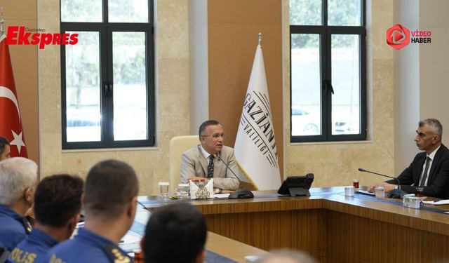 Vali Çeber, emniyet yönetimini ağırladı