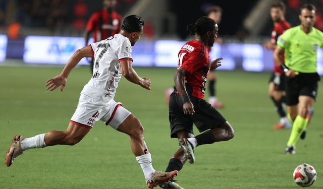 Gaziantep FK: 1 - Gençlerbirliği: 1 (İlk yarı)