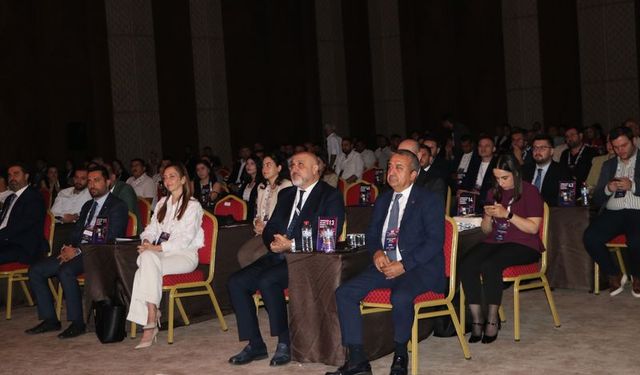 E-Ticaretin geleceği Gaziantep’te masaya yatırıldı