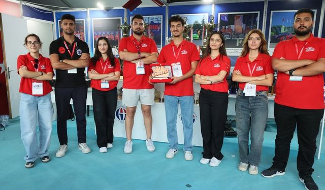 TEKNOFEST’TE GAÜN TAKIMINA “EN İYİ TAKIM RUHU” ÖDÜLÜ