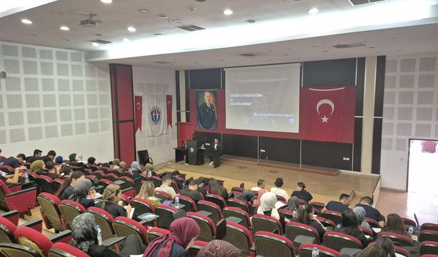 GAÜN’de “Sağlıkta Etkili İletişim ve Sağlıkta Şiddet” eğitimi