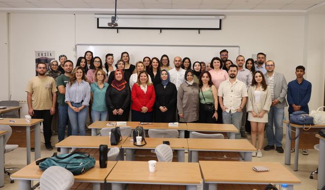 Dijital Görünürlük Atölyesi HKÜ Design Akademi’de gerçekleştirildi