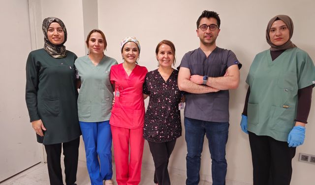 Dr. Ersin Arslan’da Mikrodalga Ablasyon Yöntemiyle Ameliyatsız Tiroid Tedavisi Başladı