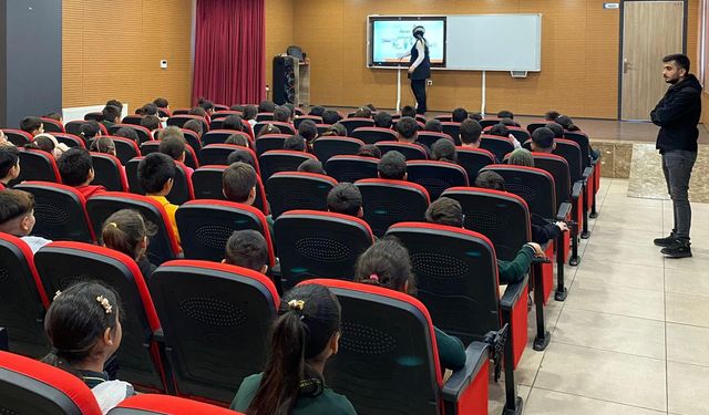 Gaziantep Büyükşehir tüm alanlarda çalışmalarına devam ediyor