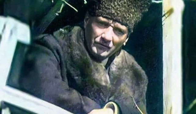 10 Kasım 2025 Pazartesi resmî tatil mi, kamu kurumları açık mı?