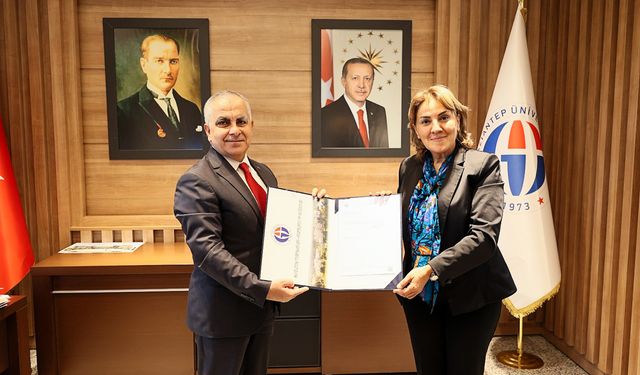 GAÜN’de İletişim Fakültesi’ne yeni dekan