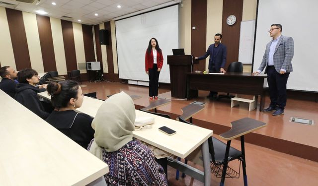 GAÜN'de Sağlık Bilimleri Enstitüsünde Lisansüstü oryantasyon programı düzenlendi