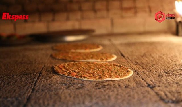 Antep lahmacunu Avrupa Birliği tesciliyle geleneksel usulde sunuldu