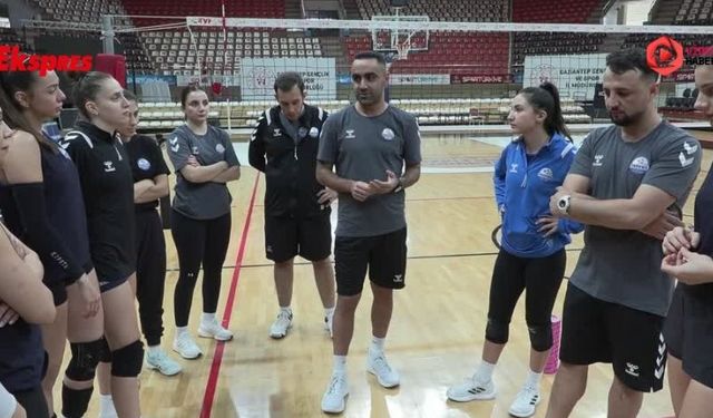 Merinos Voleybol gözünü zirveye dikti