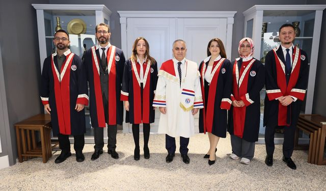 GAÜN’de unvan coşkusu!