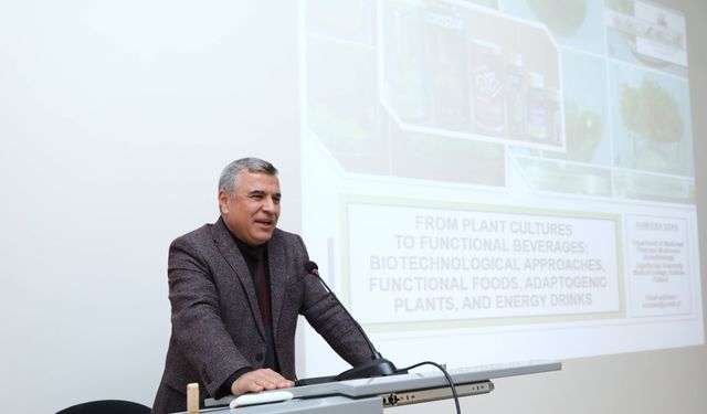 GAÜN’de enerji içeceklerinin sağlığa etkileri konuşuldu