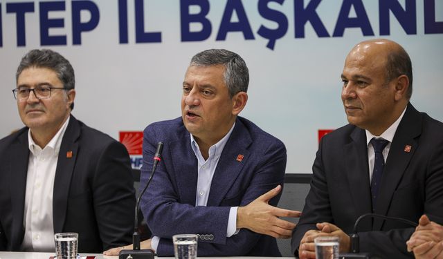 Özgür Özel, Gaziantep'te partililerle  buluştu